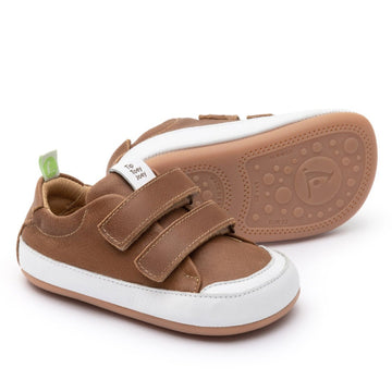 Tip Toey Joey Boy's and Girl's Bossy Sneakers - Whisky / White