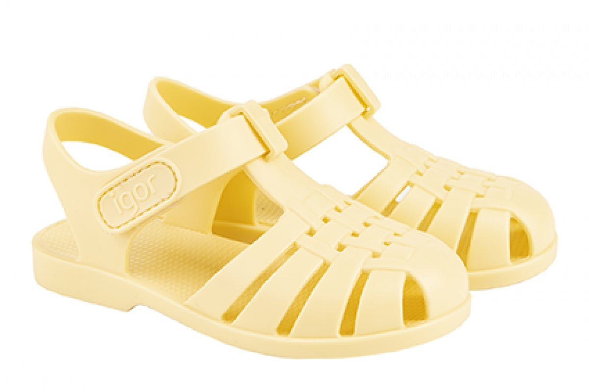 Igor Girl's S10288 Clasica V, Vainilla Just Shoes for Kids