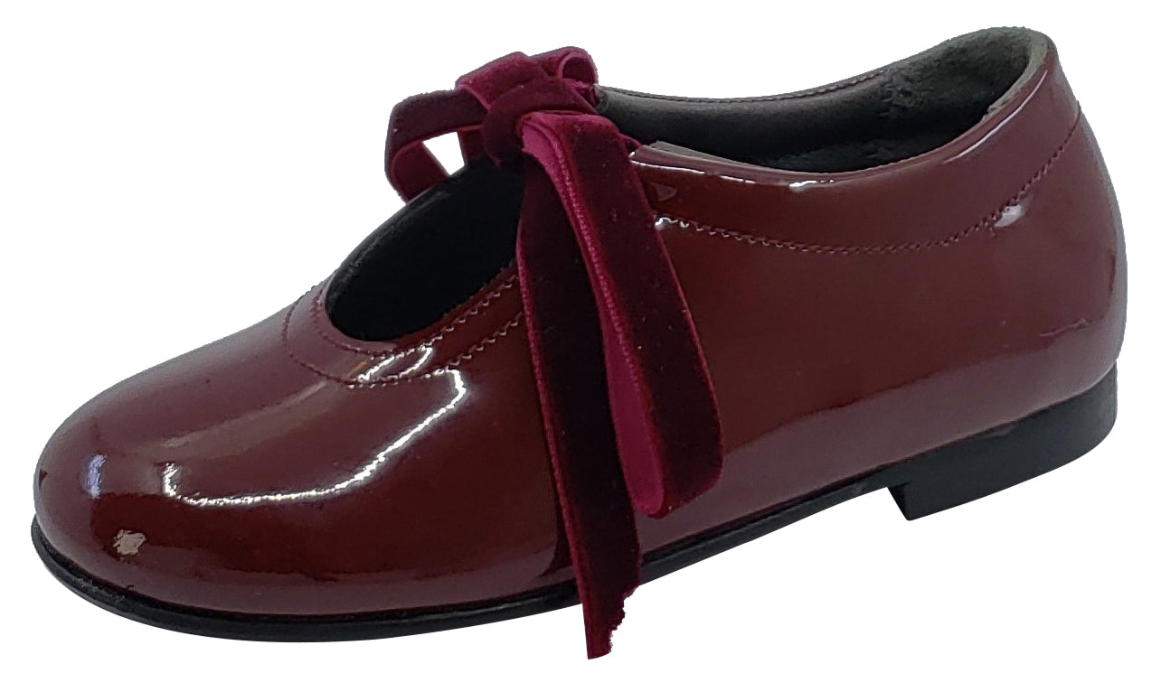 Gepetto's Girl's Burgundy Vino Patent Leather Velvet Laces Slip On U S Just Shoes for Kids Gepetto's Girl's Burgundy Vino Patent Leather Velvet Laces Slip On U S Just Shoes for Kids