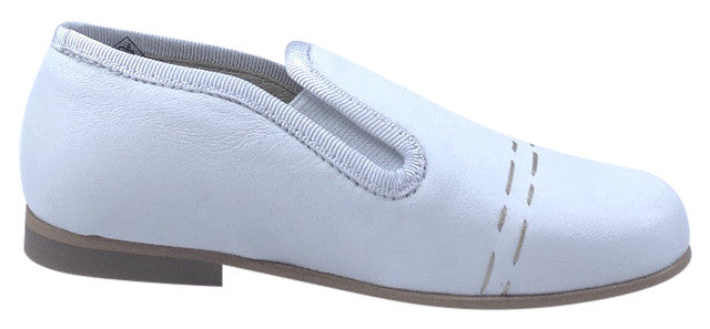 Luccini Boy's COSMOS Piso Point Natural Loafer - White