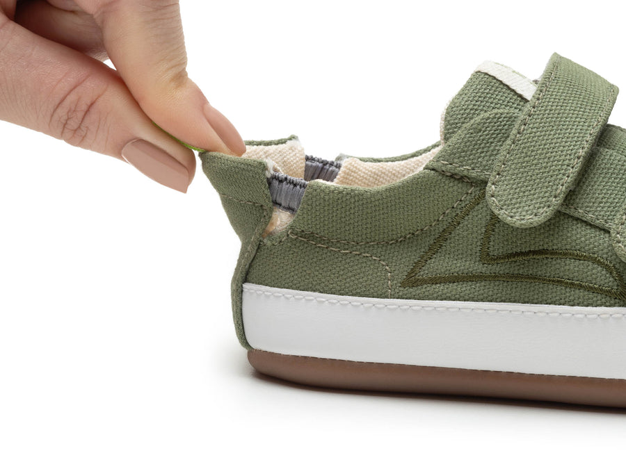 Tip Toey Joey Boy's and Girl's Bossy Green Sneakers - Lona Verde Pistache