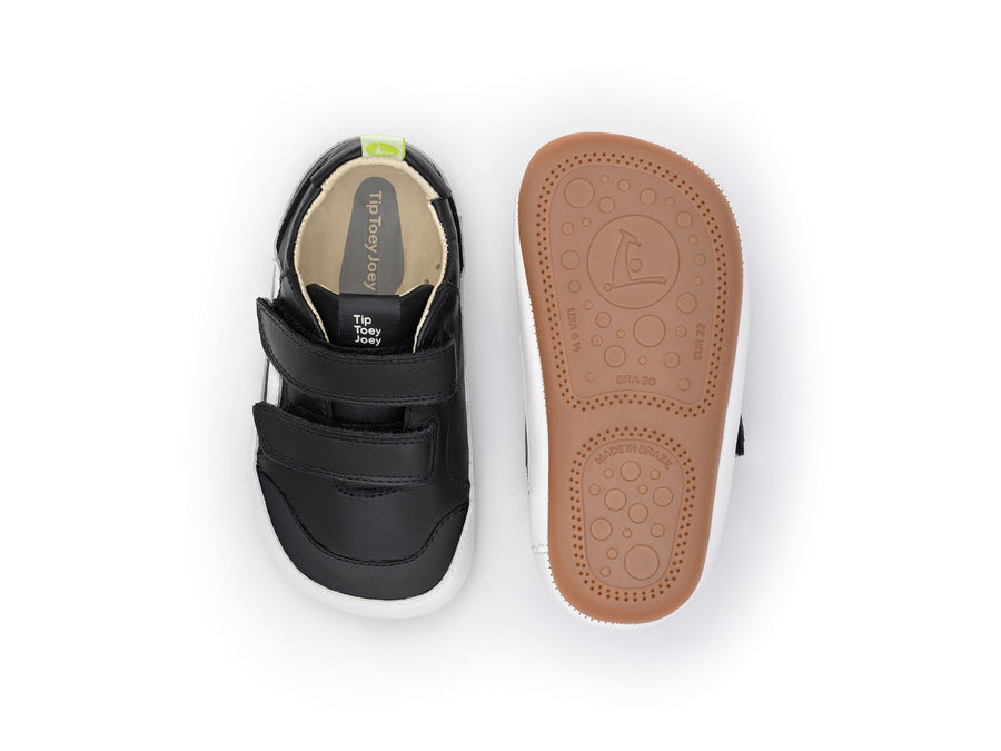 Tip Toey Joey Boy's and Girl's Landy Sneakers - Black / White