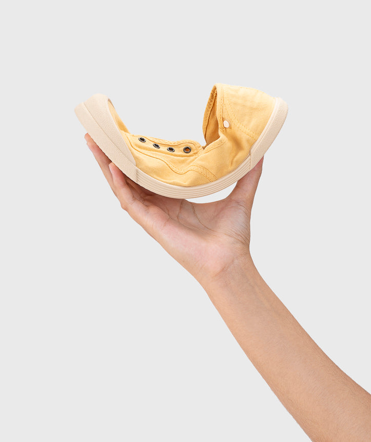 Igor Women's Lona 5.1 Barefoot Shoes - Dijon