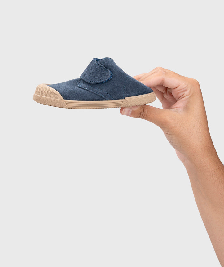 Igor Boy's and Girl's Barefoot Tui Chukka Boots - Jeans