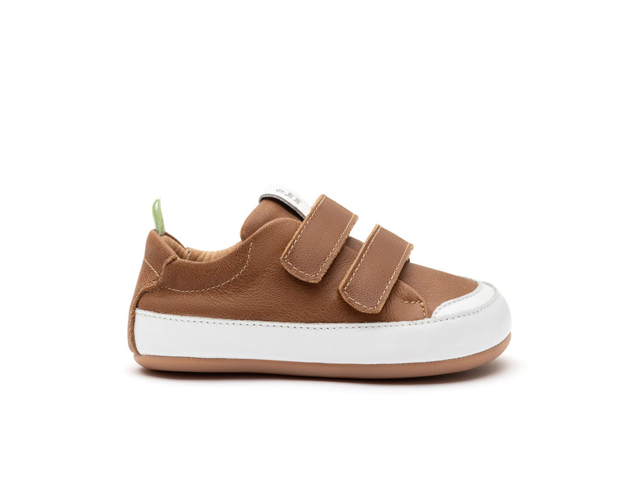 Tip Toey Joey Boy's and Girl's Bossy Sneakers - Whisky / White