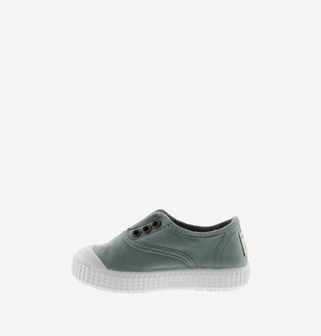 Victoria Boy's and Girl's Inglesa Slip-On Canvas Sneakers, Jade