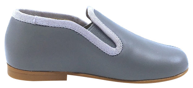 Luccini Boy's and Girl's Front Seam Slip-On Smoking Loafer, Grey