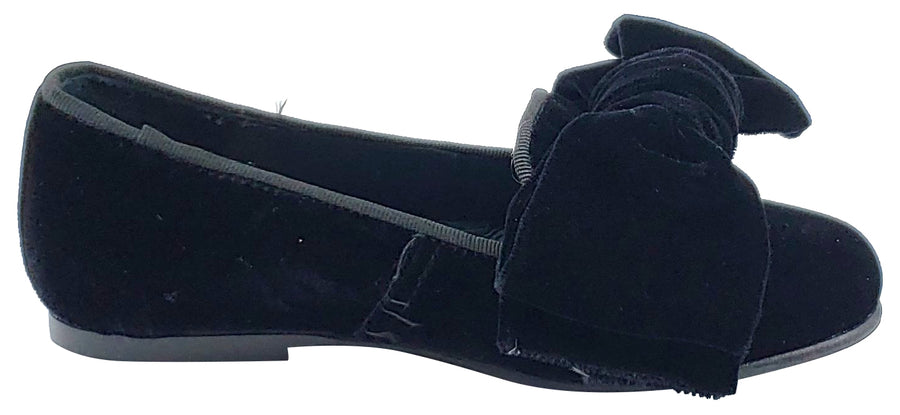 BluBlonc Girl's Black Velvet Bow Flat Shoe