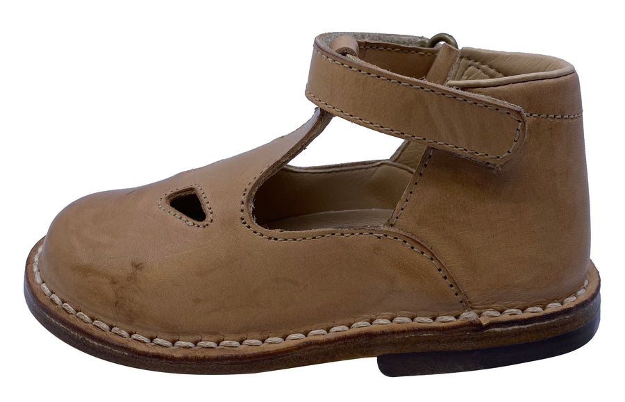 Eureka Girl's Handcrafted Due Occhi Leather T-Strap Shoes, Box Naturale