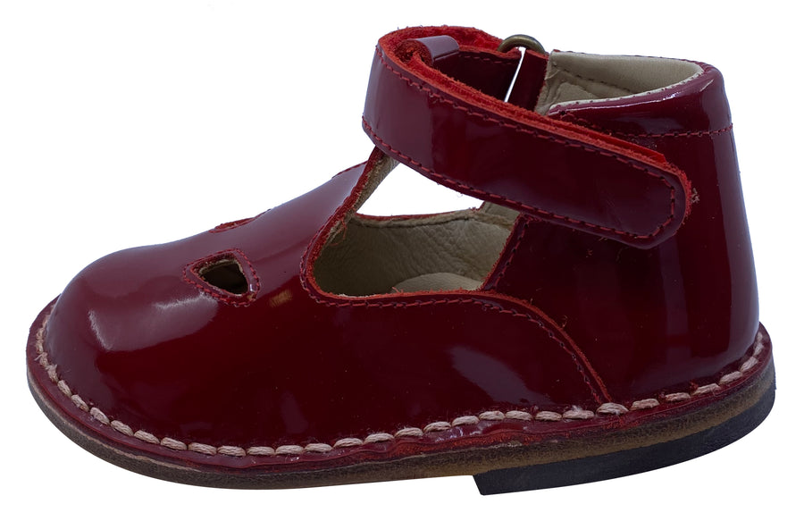 Eureka Girl's Handcrafted Due Occhi Leather T-Strap Shoes, Deep Red Patent