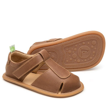 Tip Toey Joey Boy's and Girl's Parky Sandals, Whisky